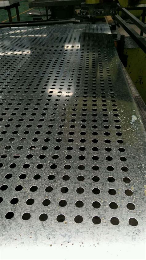 Stainless Steel Punched Metal Screens Perforated Metal Screen Sheet