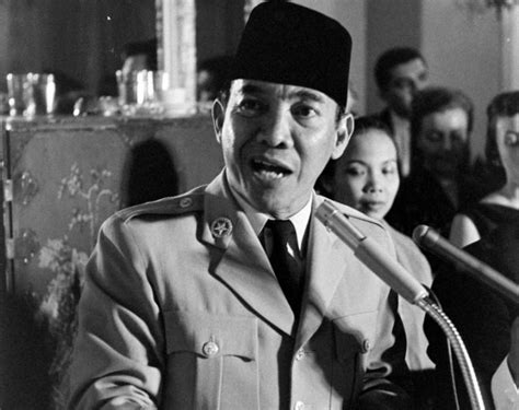 Kumpulan Kata Mutiara Ir Soekarno Tentang Pemuda Penuh Semangat Dan