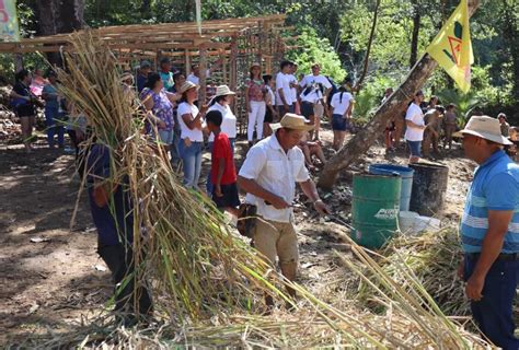 La junta de embarra en el Encuentro Folclórico del Canajagua otra