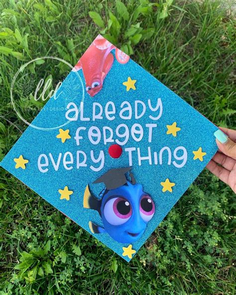 50 Amazing Graduation Cap Ideas That Will Blow You Away College Fashion