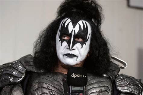 Kiss Gene Simmons Says I Dont Have Friends Live Love And Care