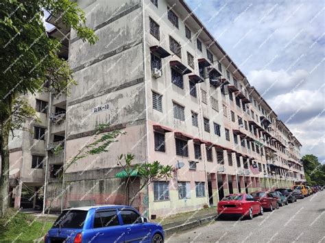 Utarid Subang Apartment