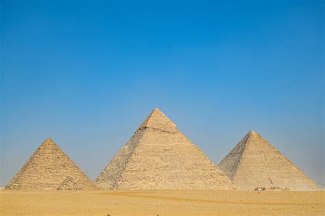 Hidden corridor discovered in Great Pyramid of Giza - All Arab News
