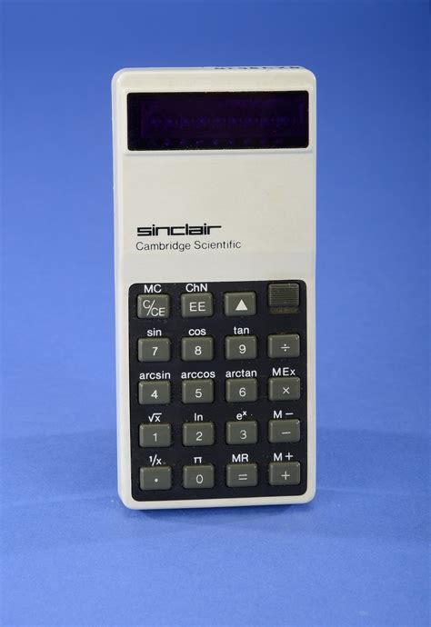 Sinclair Cambridge Scientific Handheld Electronic Calculator | Smithsonian Institution