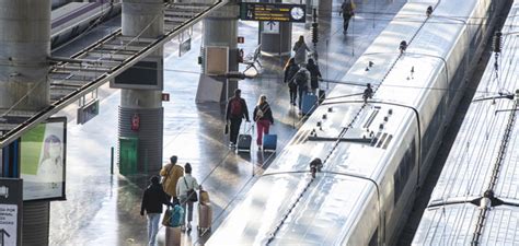 Renfe Incrementa Un El N Mero De Viajeros Respecto Al Mismo