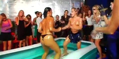 Lesbian Hotties First Home Made Porn Tnaflix