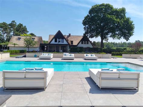 Luxury outdoor daybed, luxury daybed, outdoor daybed | Dutch Riviera