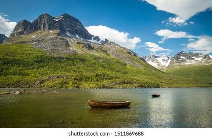 Trollheimen National Park Images Stock Photos Vectors Shutterstock