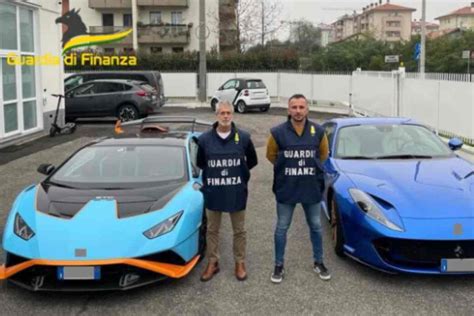 Bonus Facciate Fatture Gonfiate Per Comprare Auto Di Lusso E Orologi