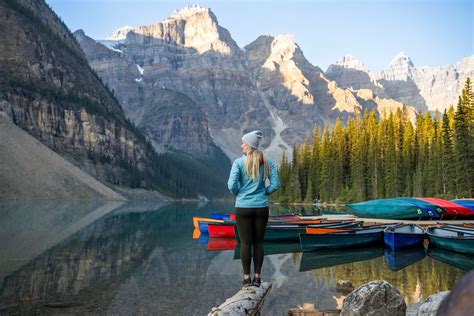 Our Favourite Tour In Banff Moraine Lake Lake Louise Emerald Lake