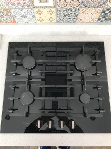 Bosch PPP6A6B90 Gas On Glass 4 Burner Hob With Flameselect Black