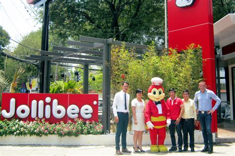 Fastfood Giant Jollibee joins foodpanda Vietnam - Oi