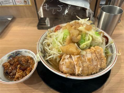 『小ラーメン¥900豚1枚¥80肉アブラ¥100』ラーメン豚山 恵比寿店のレビュー ラーメンデータベース