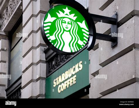 Starbucks Coffee Shop Sign Hi Res Stock Photography And Images Alamy