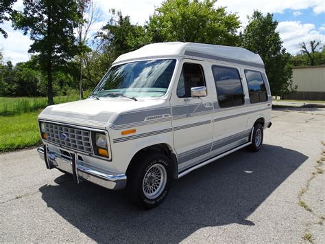 1990 Ford Econoline | GAA Classic Cars