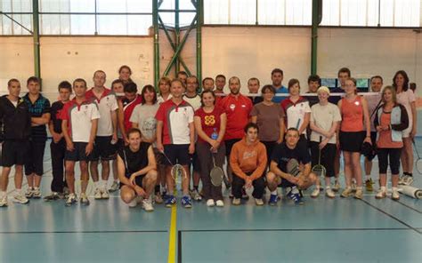 Badminton Un tournoi amical avec Auray et Vannes Le Télégramme