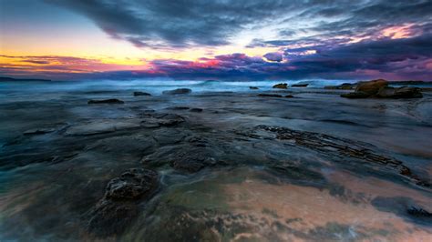 Wallpaper Sinar Matahari Pemandangan Matahari Terbenam Laut Batu