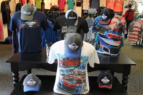 Gift Shop | Gift Shop | Fans | Atlanta Motor Speedway