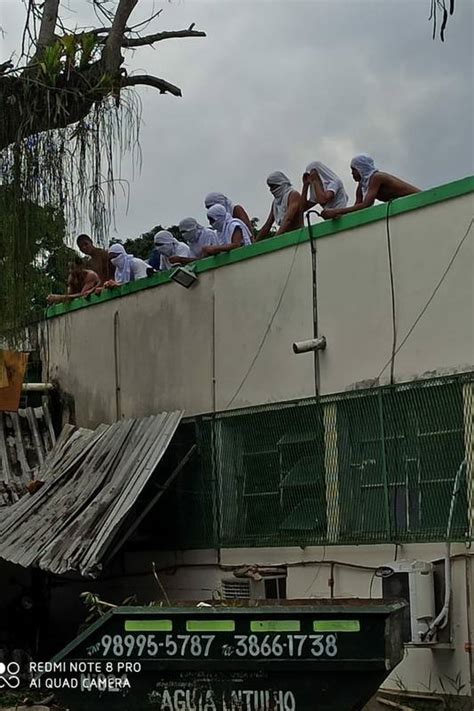 Adolescentes Fazem Rebeli O Em Unidade De Interna O Para Menores Na