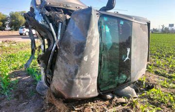 Volcadura De Camioneta En La Tlahuelilpantula Deja Lesionados