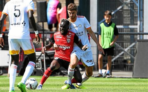 Le Paris Fc Priv De Ses Deux Meilleurs Buteurs Pour Affronter Lus