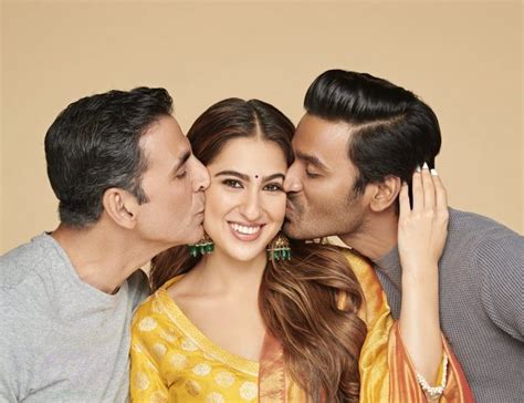 Akshay Kumar Kissing Sara Ali Khan With Dhanush For Movie Atrangi Re