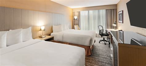 Richmond BC Hotels near Vancouver Airport | Executive Hotel Vancouver ...