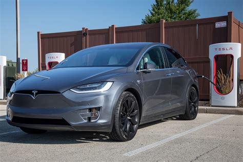 Tesla Model X Things We Like A Lot And We Don T News Cars