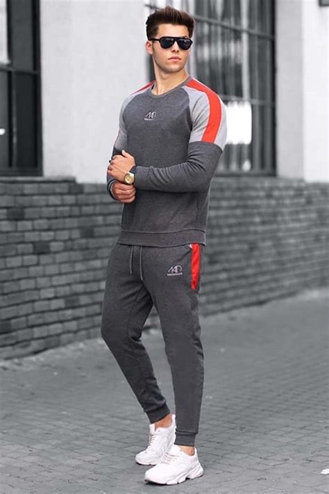 Mens Sports Sweatshirt And Sweatpants Set Two Piece Casual Tracksuit