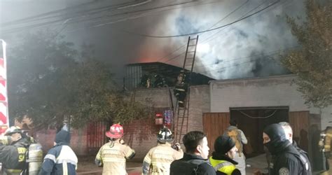 Devastador Incendio Consume Hogar en Estación Central Una Tragedia que