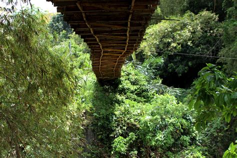 Kondisi Jembatan Gantung Di Pedalaman Aceh Besar