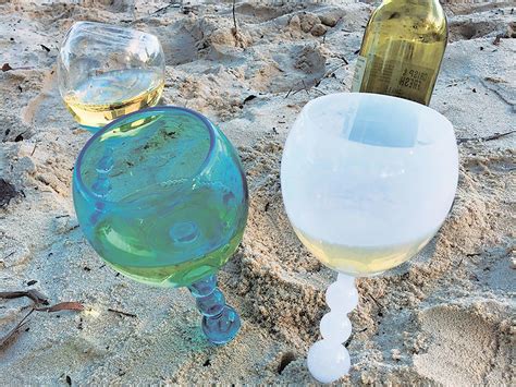 These Floating Wine Glasses From Aldi Are A Summer Essential Unique Wine Glasses Unique Wine