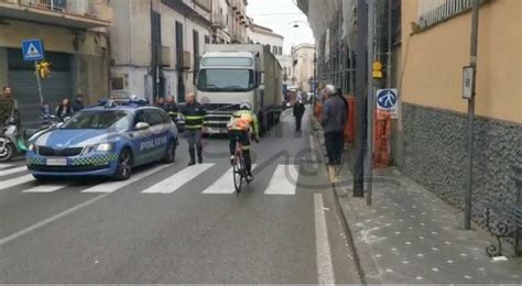 Meta Guasto A Un Camion Bloccato Corso Italia Verso Piano Di Sorrento