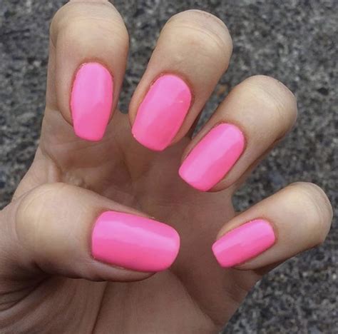 Gelish Gelinis Lakas Make You Blink Pink 15ml 1110916 Nagavita