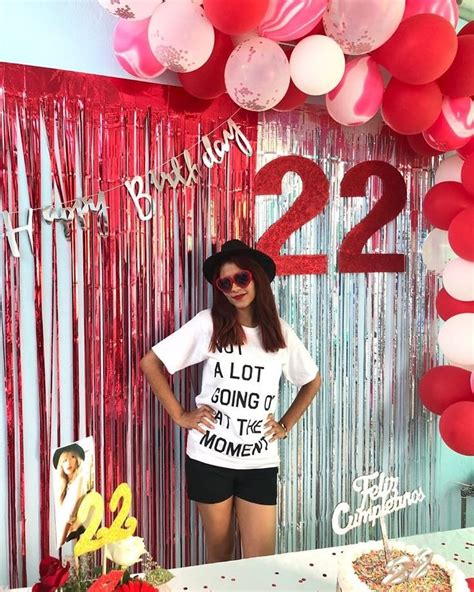 Taylor Swift 22 Party En 2023 Fiesta De Cumpleaños Roja Temas Para