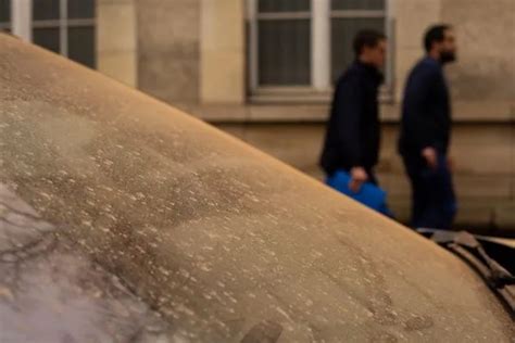 Le Sable Du Sahara De Retour En France