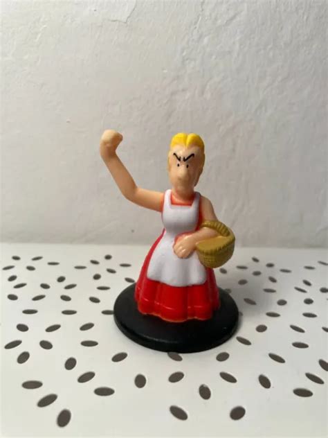 FIGURINE ASTÉRIX MADAME Cétotomatix 2019 MC DONALD S MAC DO JOUET TOY