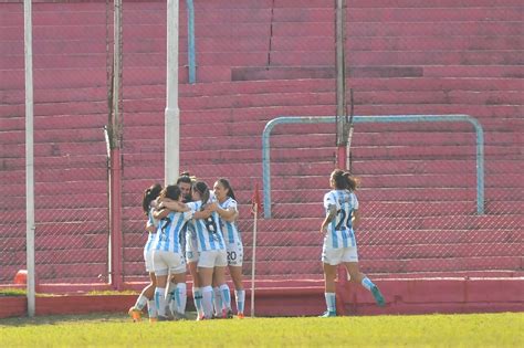 Gimnasia Uai Urquiza Y Racing Sumaron De A Tres En El Inicio Del