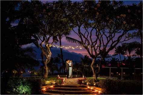 Elegant Proposal At Four Seasons Maui Zia Sarah Engaged On Maui Maui Proposal Photographer