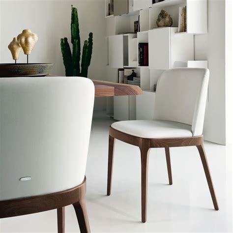Белый стул с полукруглой спинкой | Dinning chairs, Dining chairs ...