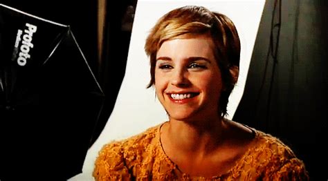 Emma Watson Laughing | Gifrific