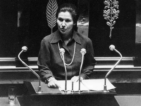 La Loi Veil Simone Veil Images Intimes D Une Vie De Combats