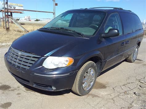 Buy Repos Online 2007 CHRYSLER TOWN COUNTRY LWB 4dr Wgn Touring 126364