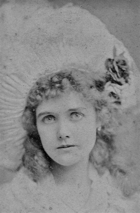 Fabulous Portrait Photos Of Victorian Actresses ~ Vintage Everyday