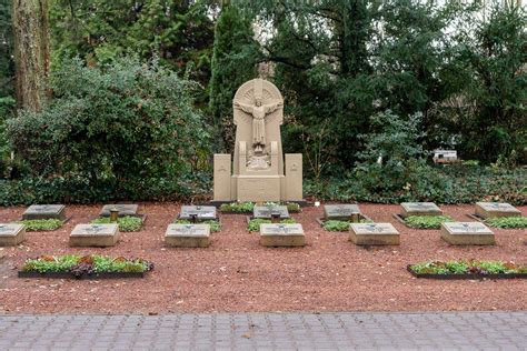 Priestergr Ber Wiedenbr Cker Schule Museum