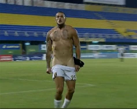 FootBaller Naked 25 Porn Photo