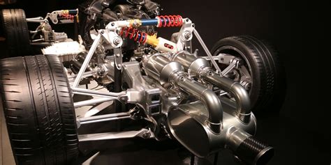 How The Mercedes Amg Project Ones Wacky Pushrod Suspension Works