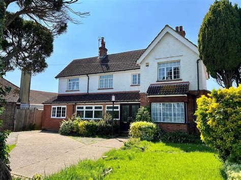 Eastbourne Road Willingdon 5 Bed Detached House £650 000