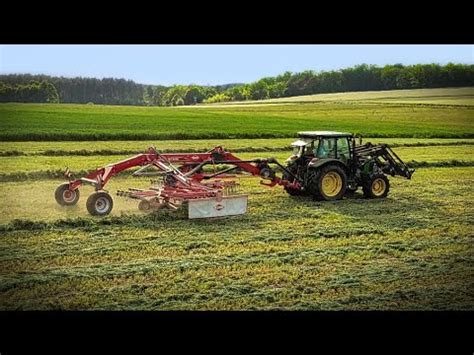 Kuhn GA 8030 Doppelschwader im Siliereinsatz auf 10ha gramay²