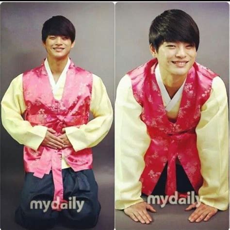 Seo In Guk Seo In Guk Saree Sari